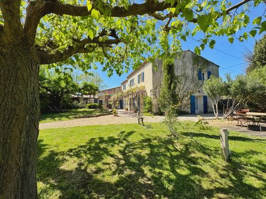 Усадьба / Сельский дом, Saint-Rémy-de-Provence, Bouches-du-Rhône