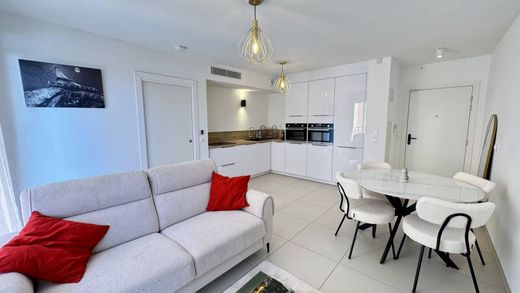 Appartement in Èze, Alpes-Maritimes