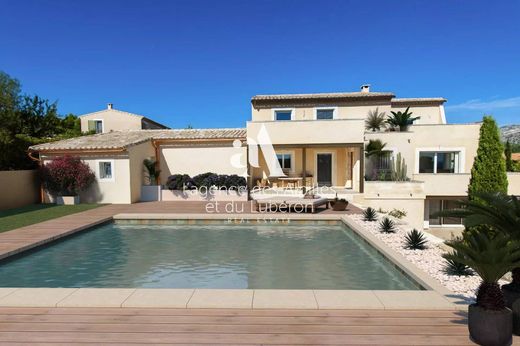 Luxury home in Aureille, Bouches-du-Rhône