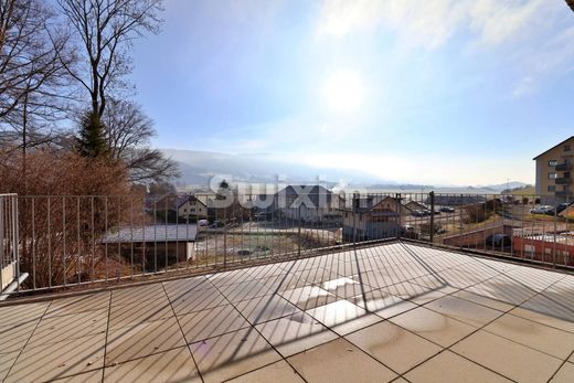 Apartment / Etagenwohnung in Palézieux, Lavaux-Oron District