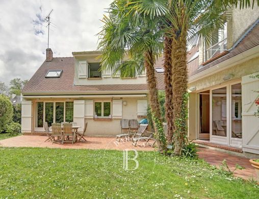 Casa di lusso a Jouy-en-Josas, Yvelines