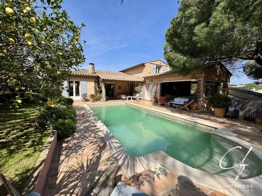 Luxury home in Fréjus, Var