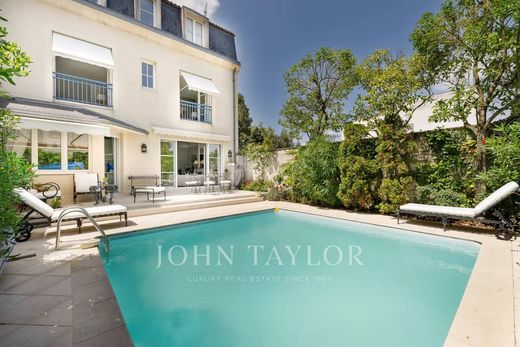 Luxury home in Bordeaux, Gironde