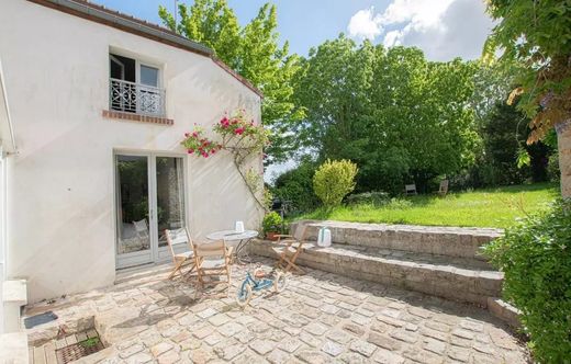 Luxus-Haus in Orgeval, Yvelines