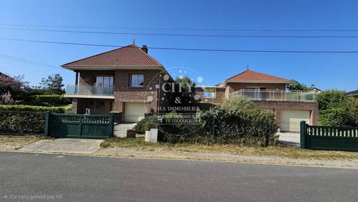 Maison de luxe à Sainte-Cécile-Plage, Pas-de-Calais
