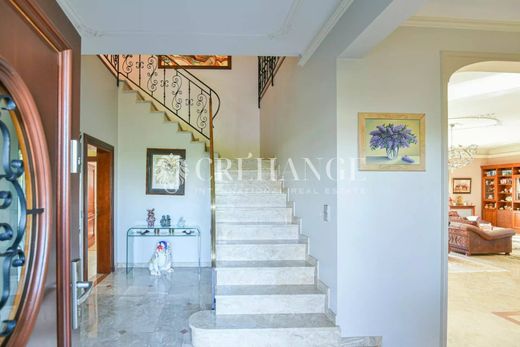 منزل ﻓﻲ Louveciennes, Yvelines