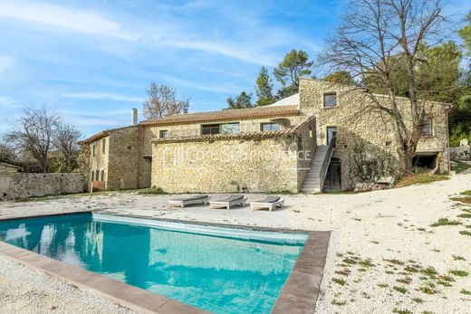 Rural or Farmhouse in Vaison-la-Romaine, Vaucluse