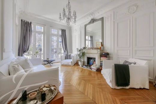 Apartment / Etagenwohnung in Saint-Germain, Odéon, Monnaie, Paris