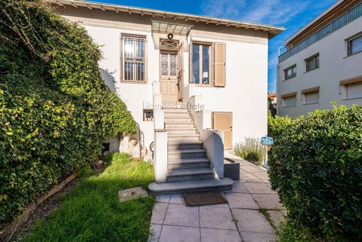 Villa in Le Cannet, Alpes-Maritimes