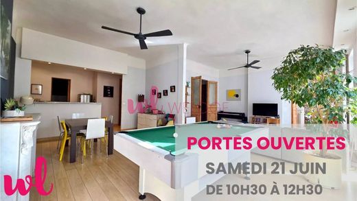 Apartment in Marseille, Bouches-du-Rhône