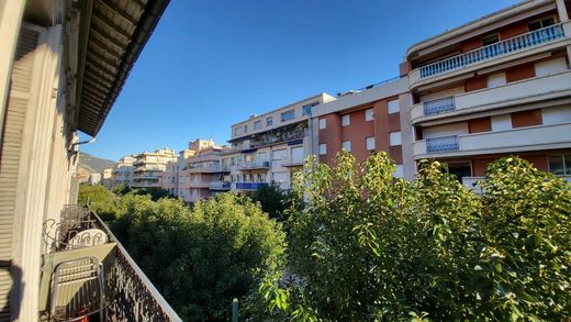 Apartament w Menton, Alpes-Maritimes