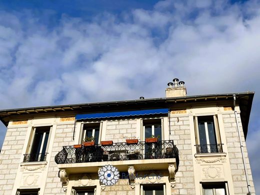 Apartment / Etagenwohnung in Nizza, Alpes-Maritimes