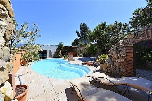 Luxury home in Passa, Pyrénées-Orientales