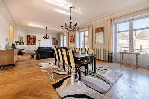 Nantes, Loire-Atlantiqueのアパートメント