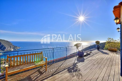 Èze, Alpes-Maritimesのヴィラ