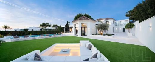 Villa in Nueva Andalucia, Provincia de Málaga