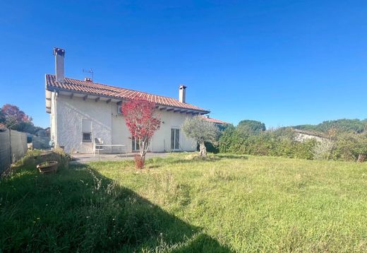 Luxury home in Tournefeuille, Upper Garonne