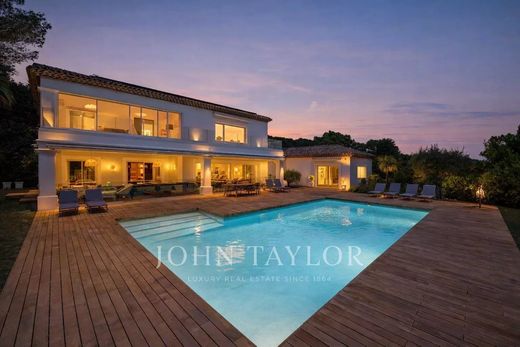 Villa in Valbonne, Alpes-Maritimes