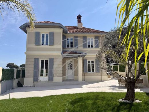 Villa in Roquebrune-Cap-Martin, Alpes-Maritimes