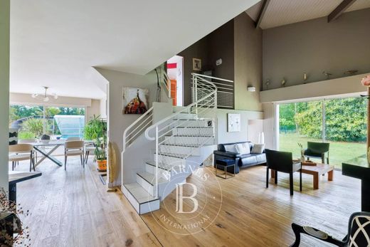 Casa di lusso a Saint-Vincent-de-Tyrosse, Landes