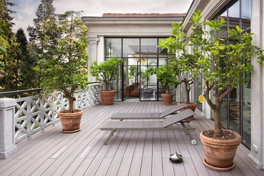 Apartment in Saint-Cloud, Hauts-de-Seine