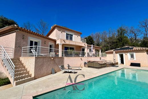 Luxury home in Forcalqueiret, Var