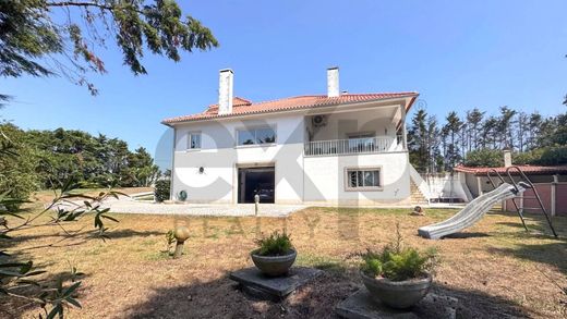 منزل ﻓﻲ Bárrio, Alcobaça