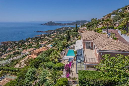 Villa à Saint-Raphaël, Var
