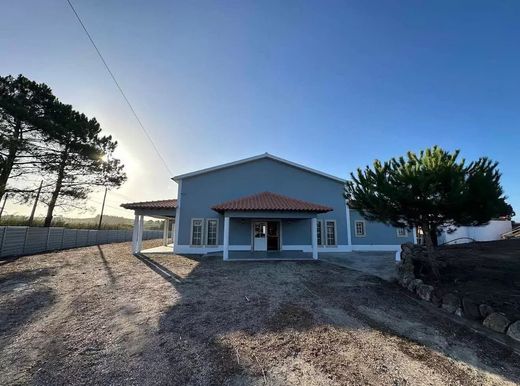 Усадьба / Сельский дом, A dos Cunhados e Maceira, Torres Vedras