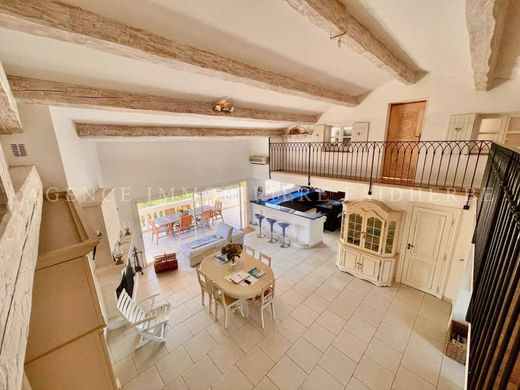 ‏דירה ב  סן טרופה, Var