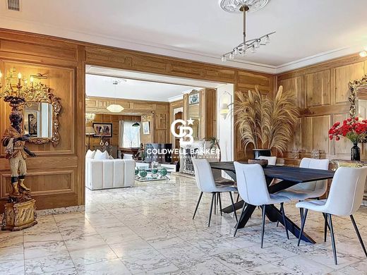 Luxe woning in Puilboreau, Charente-Maritime