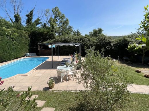 Luxe woning in Pourcieux, Var