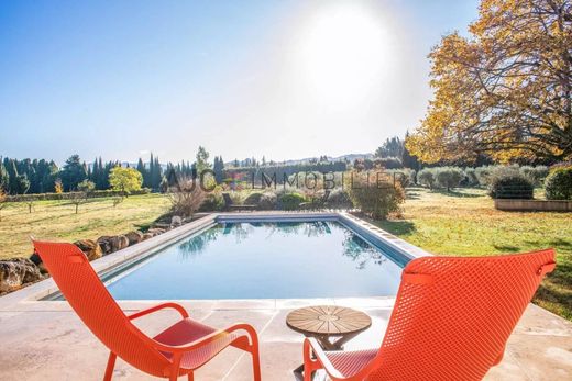 Элитный дом, Saint-Rémy-de-Provence, Bouches-du-Rhône