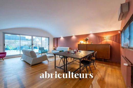 Luxe woning in Colombes, Hauts-de-Seine