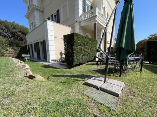 Piso / Apartamento en Roquebrune-Cap-Martin, Alpes Marítimos