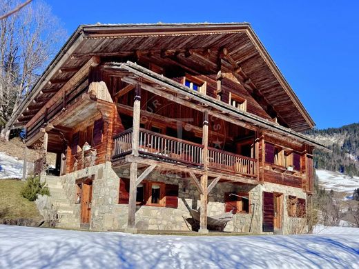 ﻣﻨﺰﻝ ﺭﻳﻔﻲ/ ﺑﻴﺖ ﻤﺰﺭﻋﺔ ﻓﻲ Le Grand-Bornand, Haute-Savoie