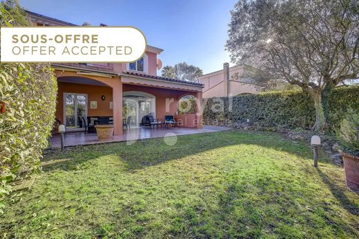 Villa in Mougins, Alpes-Maritimes