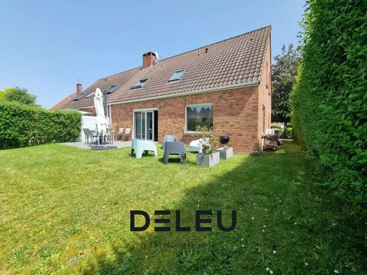 Luxury home in Wambrechies, North