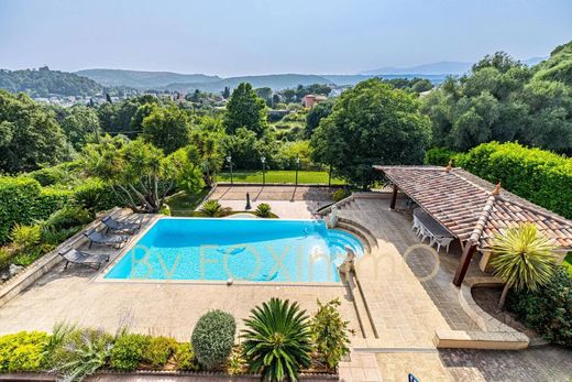 Luxury home in Cagnes-sur-Mer, Alpes-Maritimes