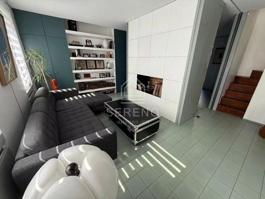 Apartment in Saint-Mandé, Val-de-Marne