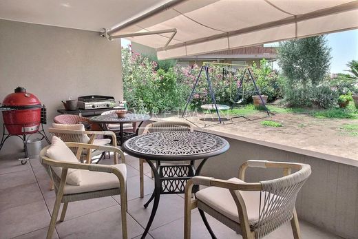 Daire Vence, Alpes-Maritimes