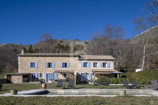 Casa rural / Casa de pueblo en Tourrettes-sur-Loup, Alpes Marítimos