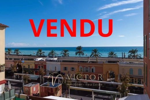 ニース, Alpes-Maritimesのアパートメント