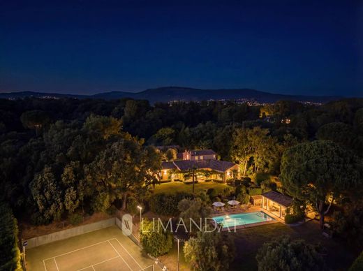 Villa in Mouans-Sartoux, Alpes-Maritimes