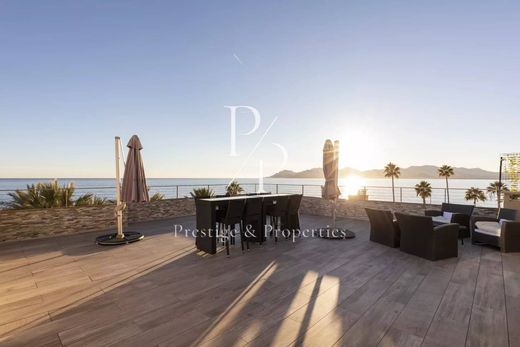 Piso / Apartamento en Cannes, Alpes Marítimos