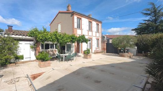 Villa in Tournefeuille, Upper Garonne