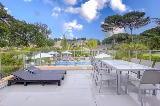 Villa en Mougins, Alpes Marítimos