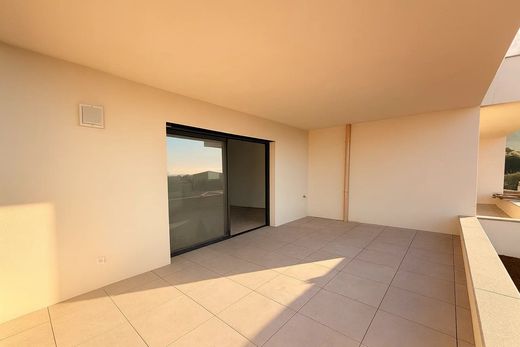 아파트 / Grosseto-Prugna, South Corsica