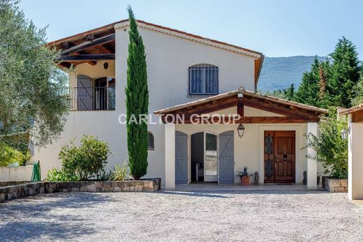 Villa en Chateauneuf de Grasse, Alpes Marítimos