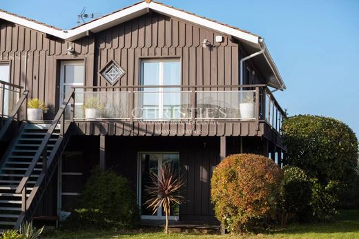 Luxury home in Gujan-Mestras, Gironde